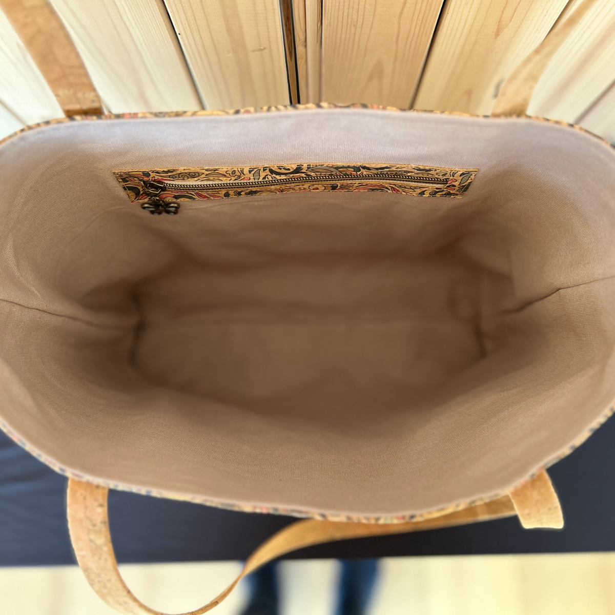 Guida Cork Tote Bag - Midnight